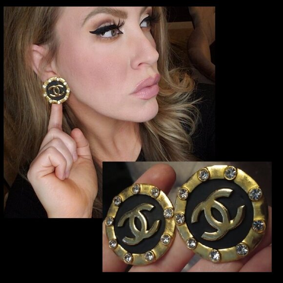 Chanel Jewelry - Chanel Vintage Strass Crystal✨ Clip-On Earrings LARGE